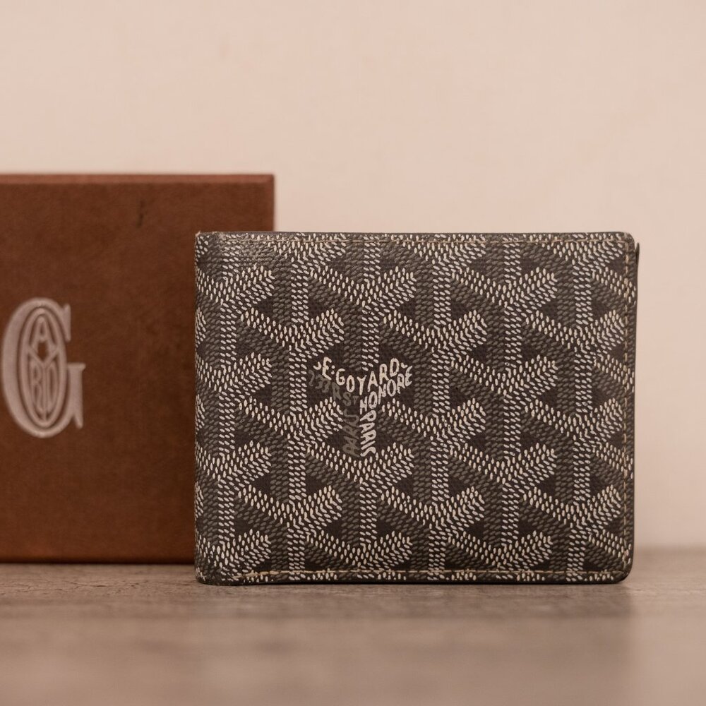 Goyard Victoire Wallet in Grey with Box and Dustcloth